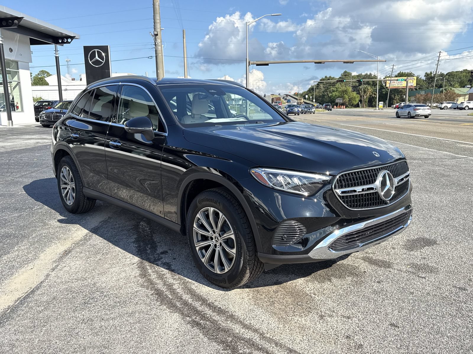 Used 2026 Mercedes-Benz GLC 300 image 7