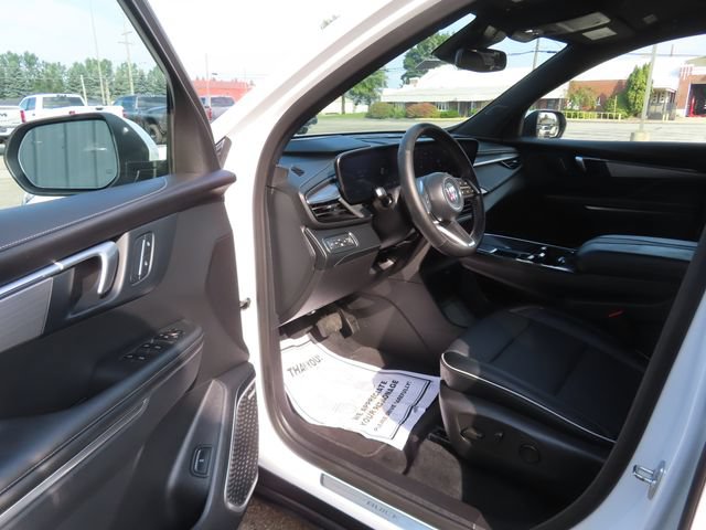 Used 2026 Buick Enclave Preferred AWD/4WD image 16