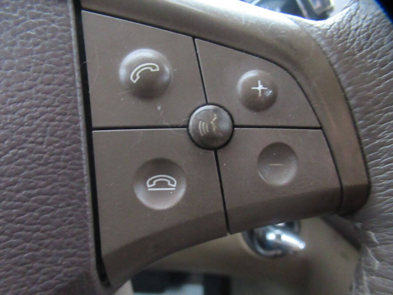Used 2008 Mercedes-Benz GL 320 CDI 4MATIC image 35