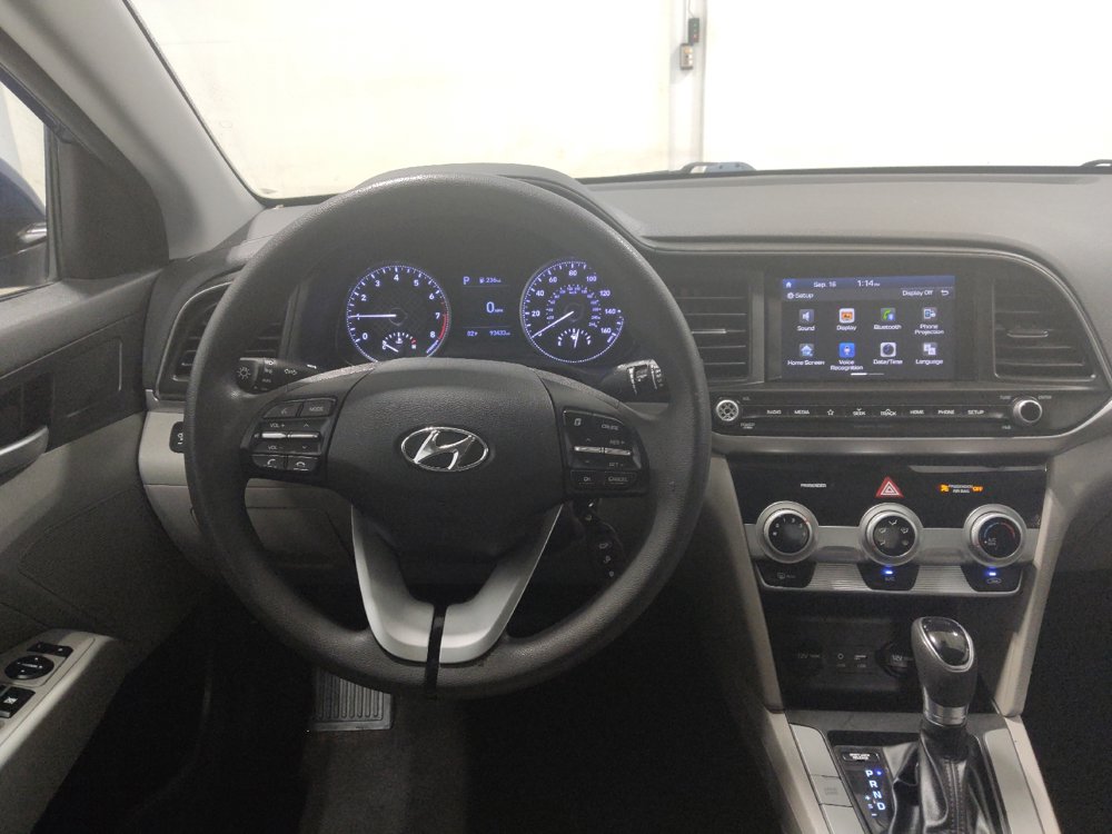Used 2019 Hyundai Elantra SEL FWD image 22