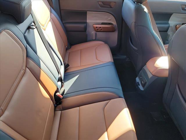 Used 2024 Ford Maverick Lariat image 16