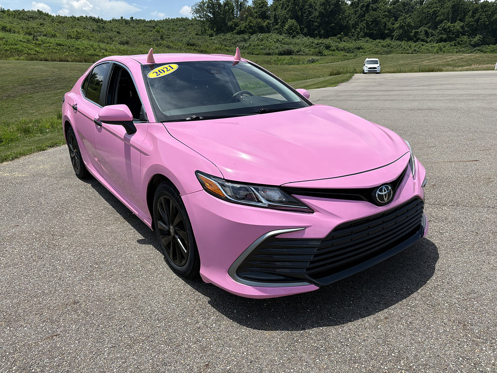 Used 2021 Toyota Camry LE FWD image 7