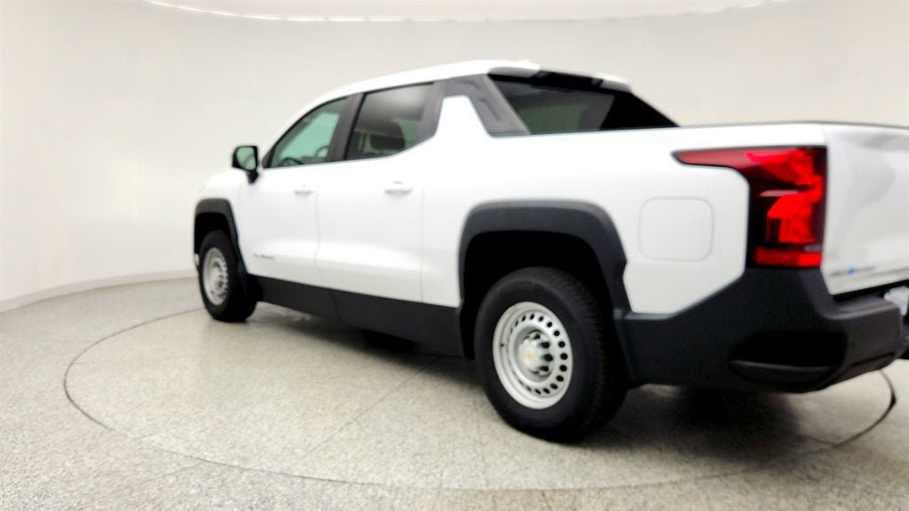 Used 2024 Chevrolet Silverado EV W/T AWD/4WD image 7
