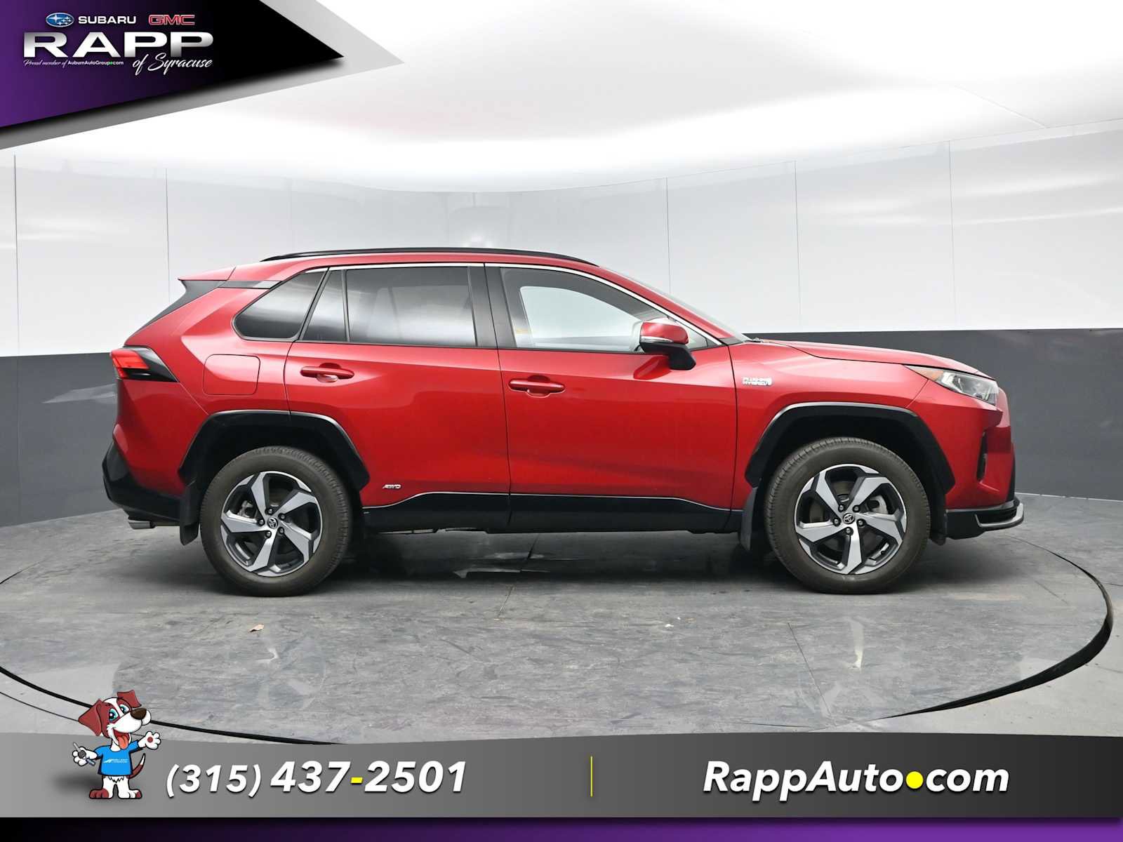 Used 2021 Toyota RAV4 SE w/ Weather & Moonroof Package image 3