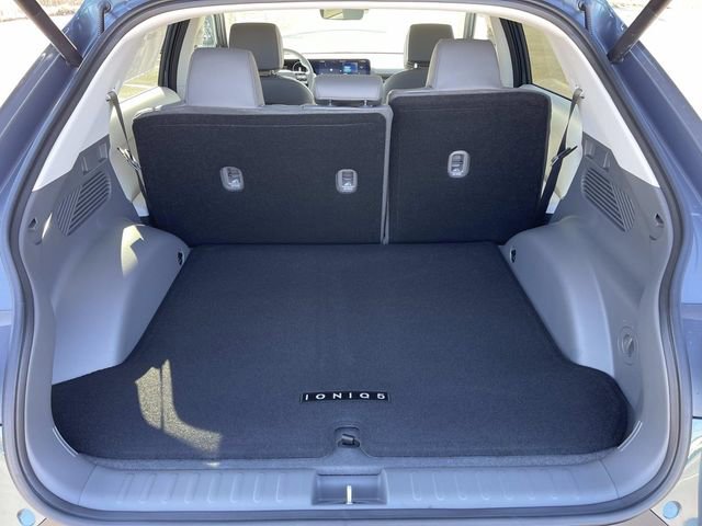 New 2026 Hyundai Ioniq 5 SEL image 12