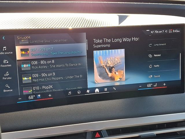 Certified 2024 BMW iX xDrive50 w/ Premium Package image 19