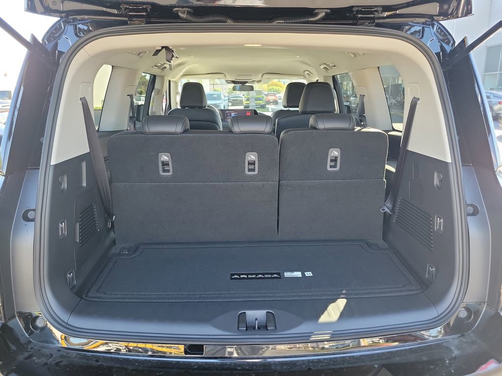 New 2026 Nissan Armada SV image 15