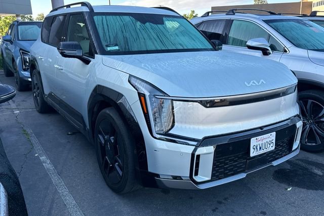 Certified 2024 Kia EV9 GT-Line image 2