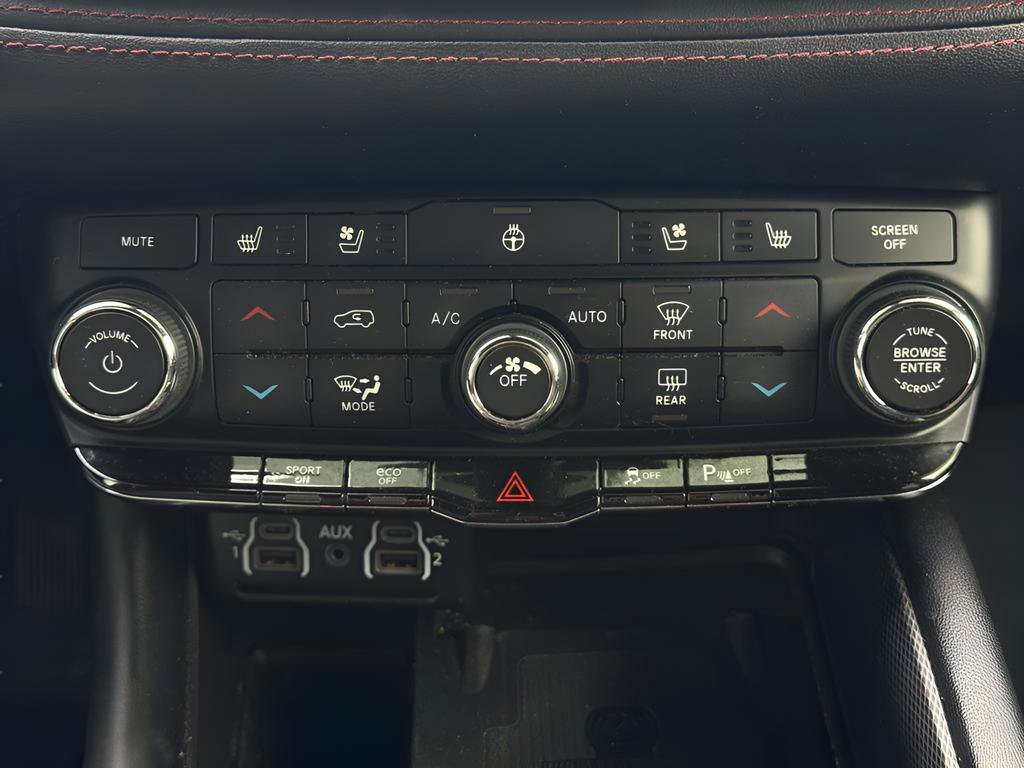 Used 2021 Dodge Durango R/T w/ Blacktop Package AWD/4WD image 24
