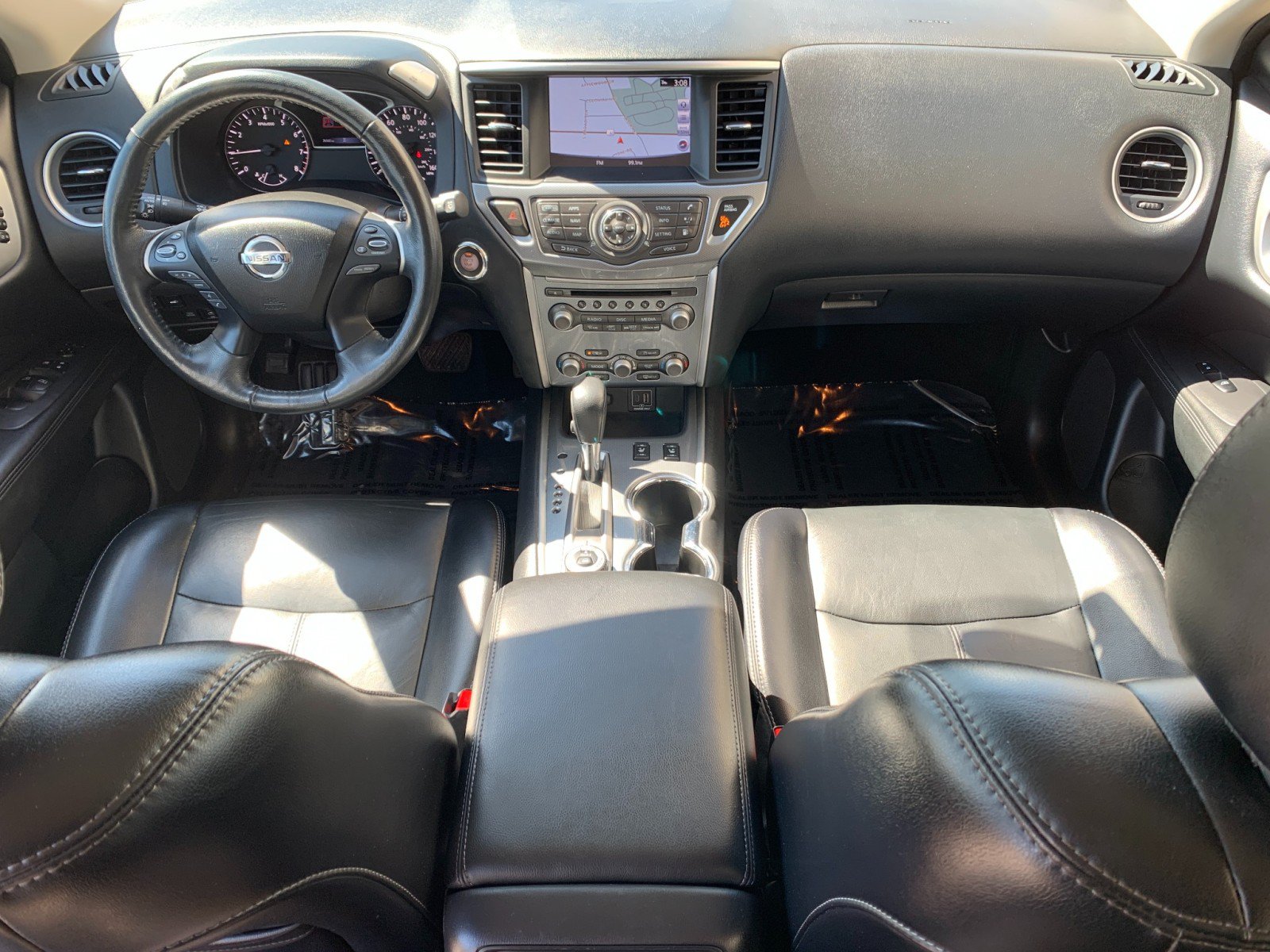 Used 2020 Nissan Pathfinder SL AWD/4WD image 28