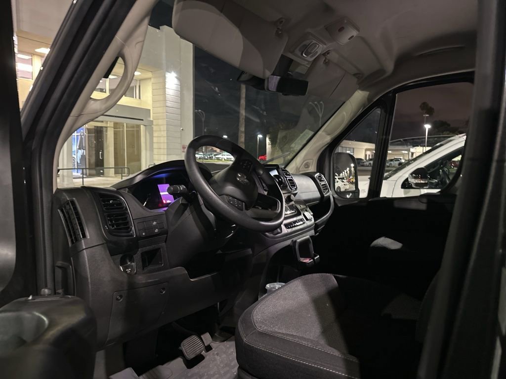 Used 2024 RAM ProMaster 2500 w/ Safety Group FWD image 9