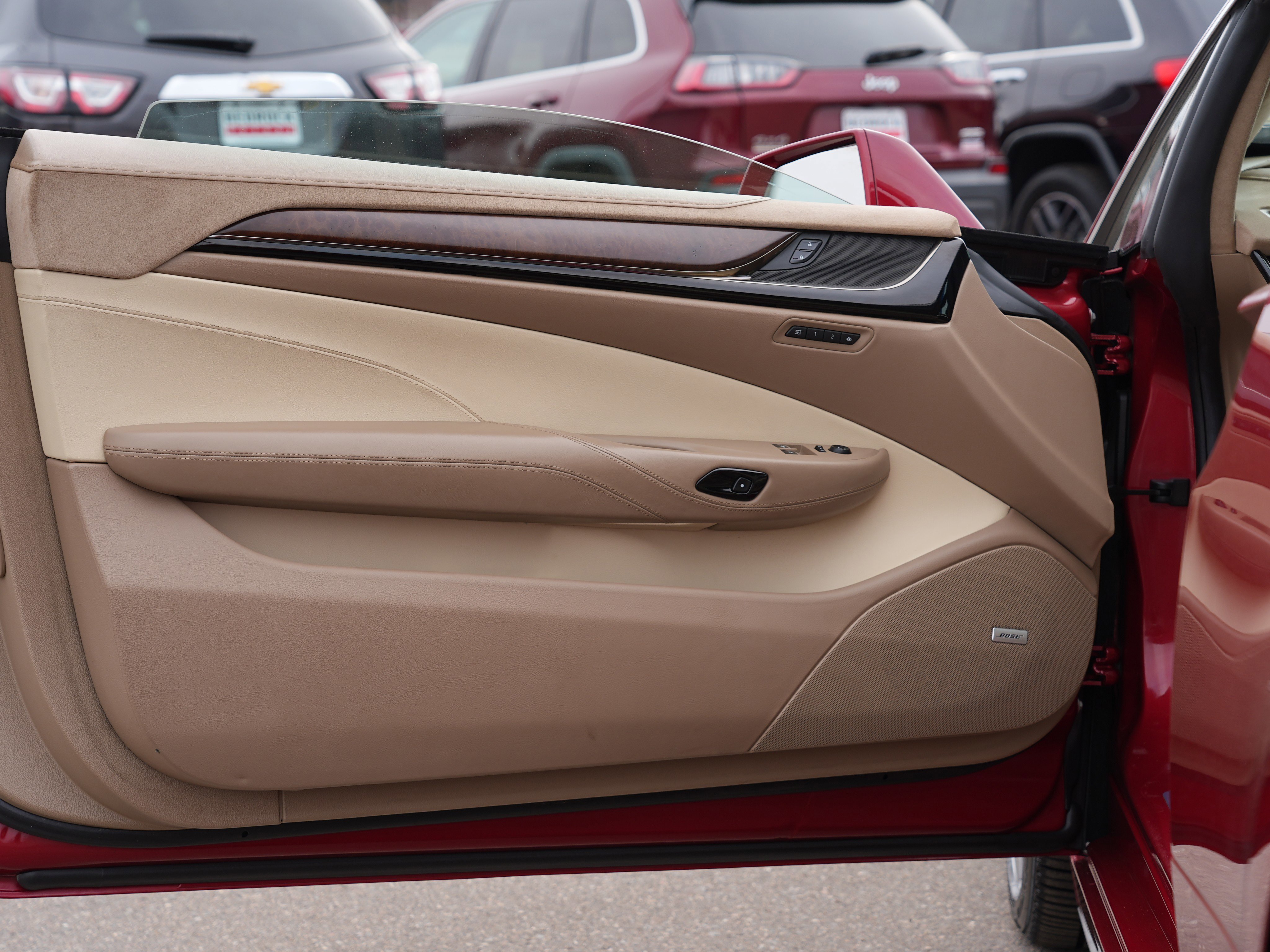 Used 2014 Cadillac ELR w/ Luxury Package image 19