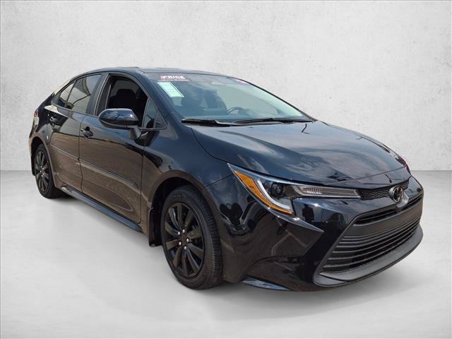 Used 2024 Toyota Corolla LE FWD image 3