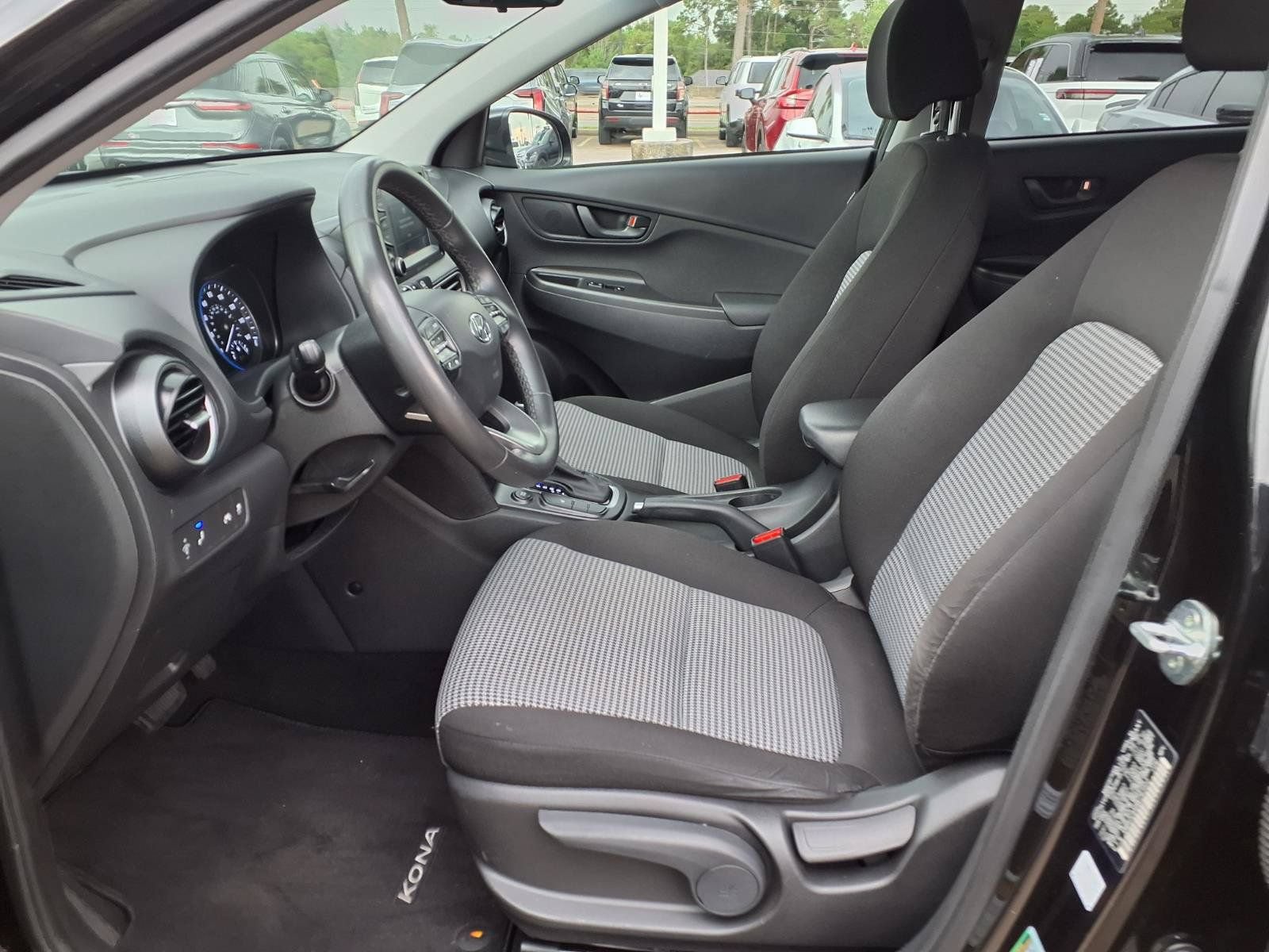 Used 2021 Hyundai Kona SEL w/ Cargo Package AWD/4WD image 25