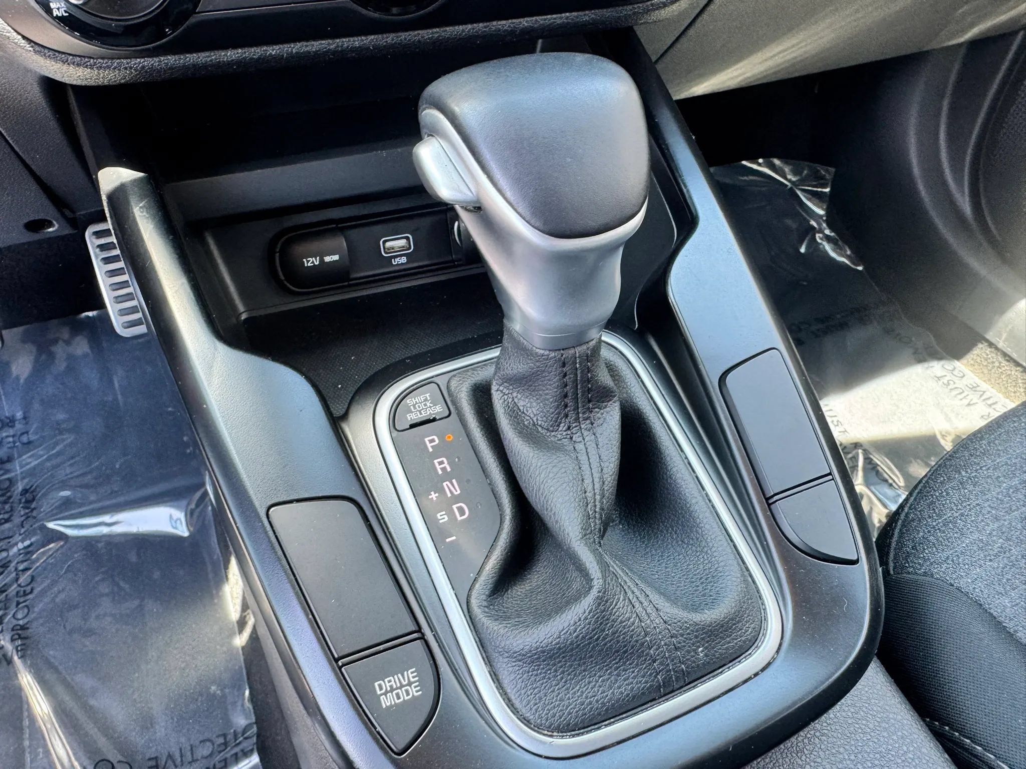 Used 2020 Kia Soul GT-Line FWD image 24