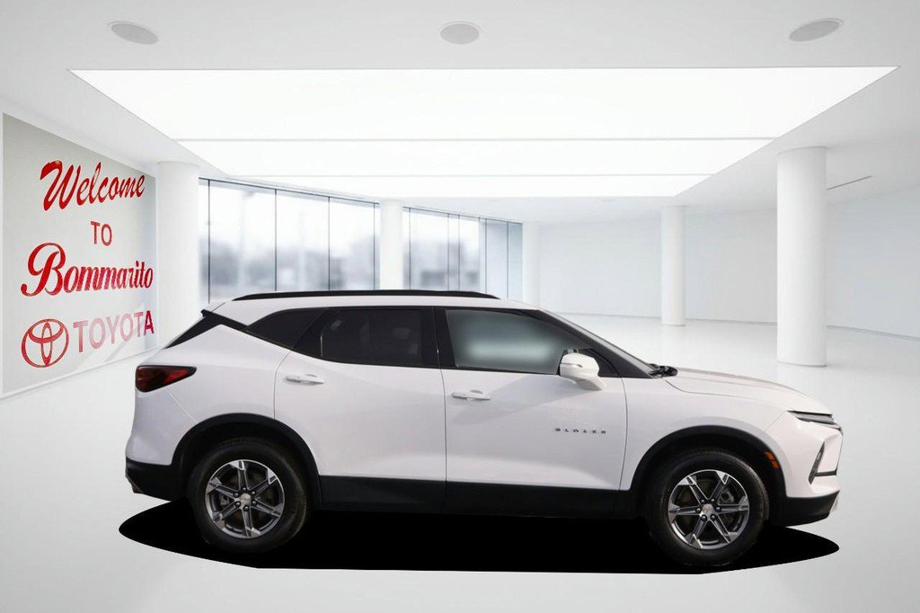 Used 2024 Chevrolet Blazer LT image 5