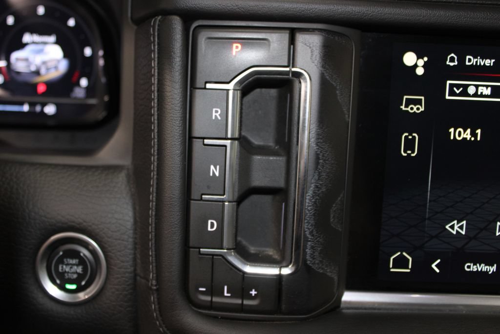 Used 2024 GMC Yukon XL Denali RWD image 50