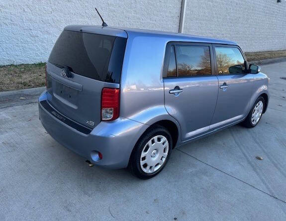 Used 2012 Scion xB image 4