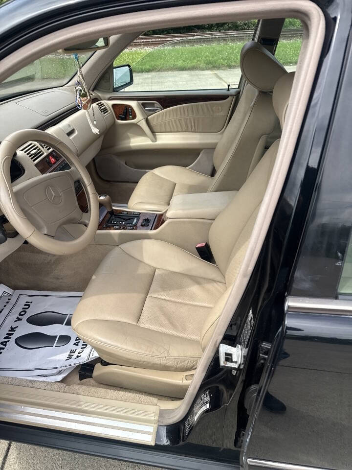 Used 1998 Mercedes-Benz E 320 Sedan image 2