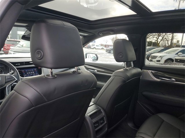 Certified 2023 Cadillac XT5 Sportv w/ LPO, Floor Liner Package image 10