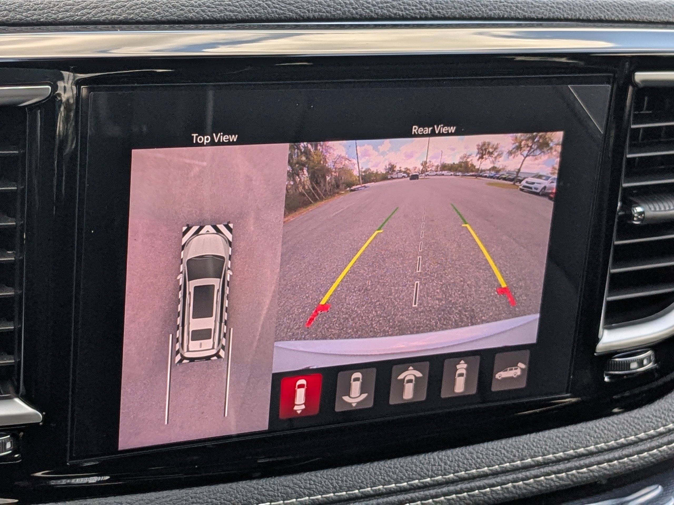 New 2026 Chrysler Pacifica Limited FWD image 22