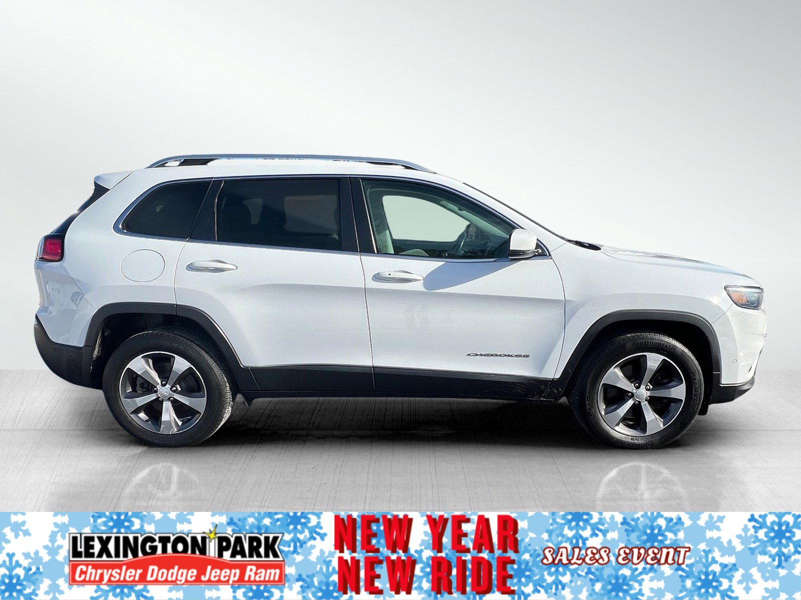 Used 2019 Jeep Cherokee Limited w/ Technology Group image 4