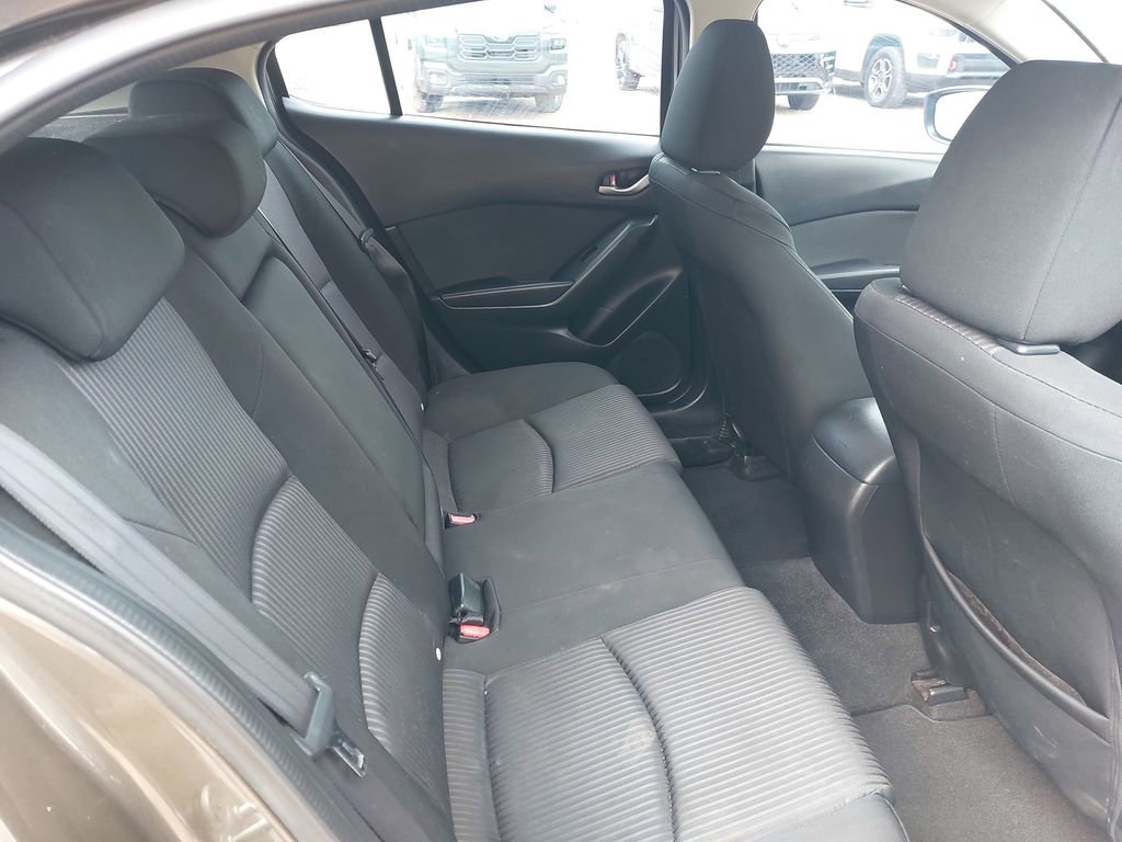 Used 2014 MAZDA MAZDA3 i Touring image 30