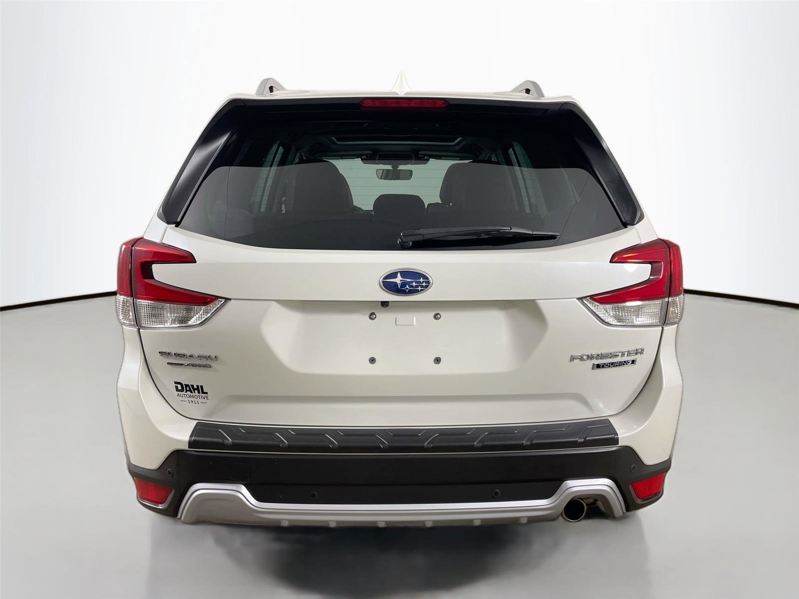 Used 2023 Subaru Forester Touring AWD/4WD image 12