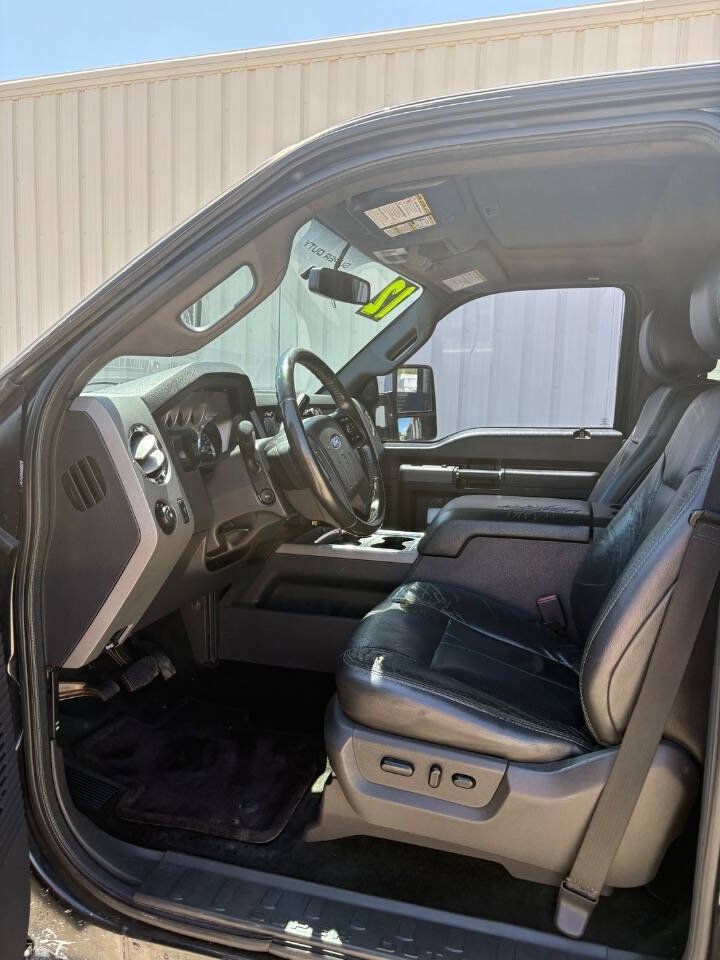 Used 2012 Ford F250 Lariat w/ Lariat Ultimate Pkg AWD/4WD image 7