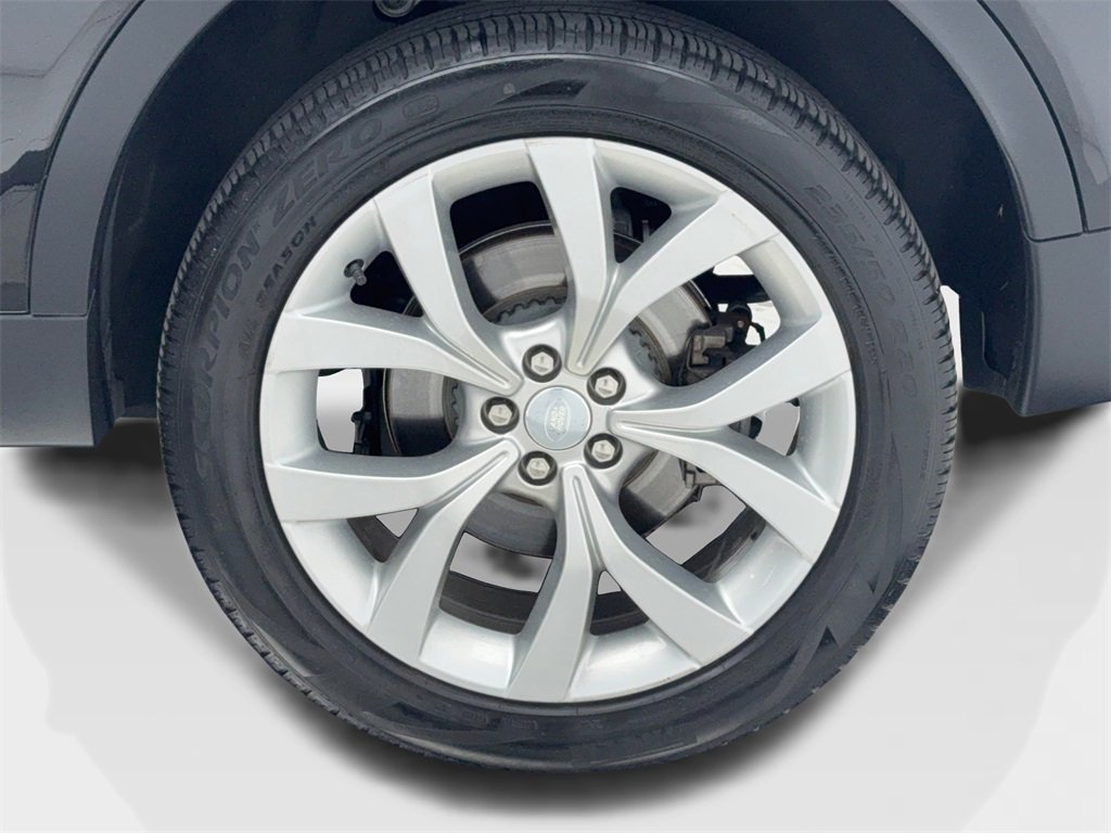 Used 2023 Land Rover Discovery Sport SE image 57