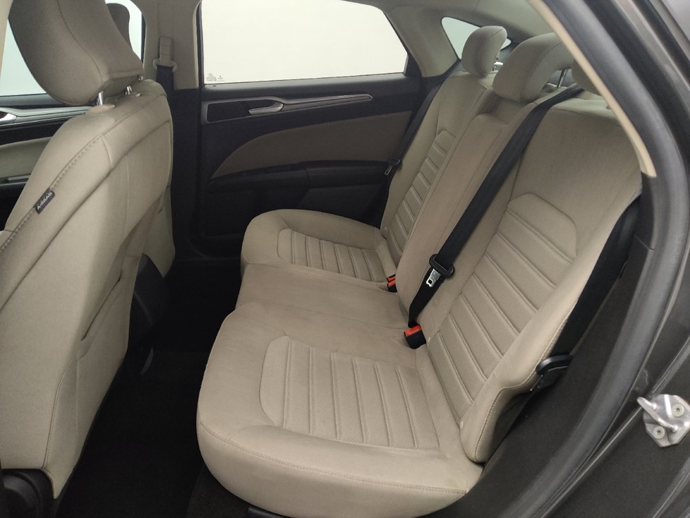 Used 2019 Ford Fusion S FWD image 18