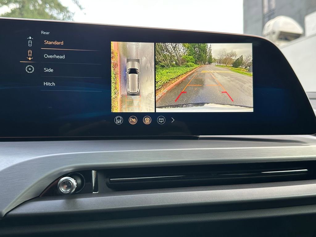 New 2026 Cadillac Vistiq Sport image 27