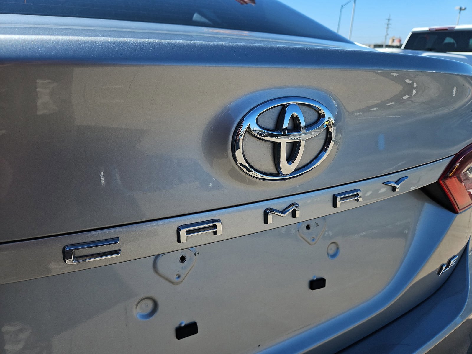 Used 2023 Toyota Camry LE FWD image 19