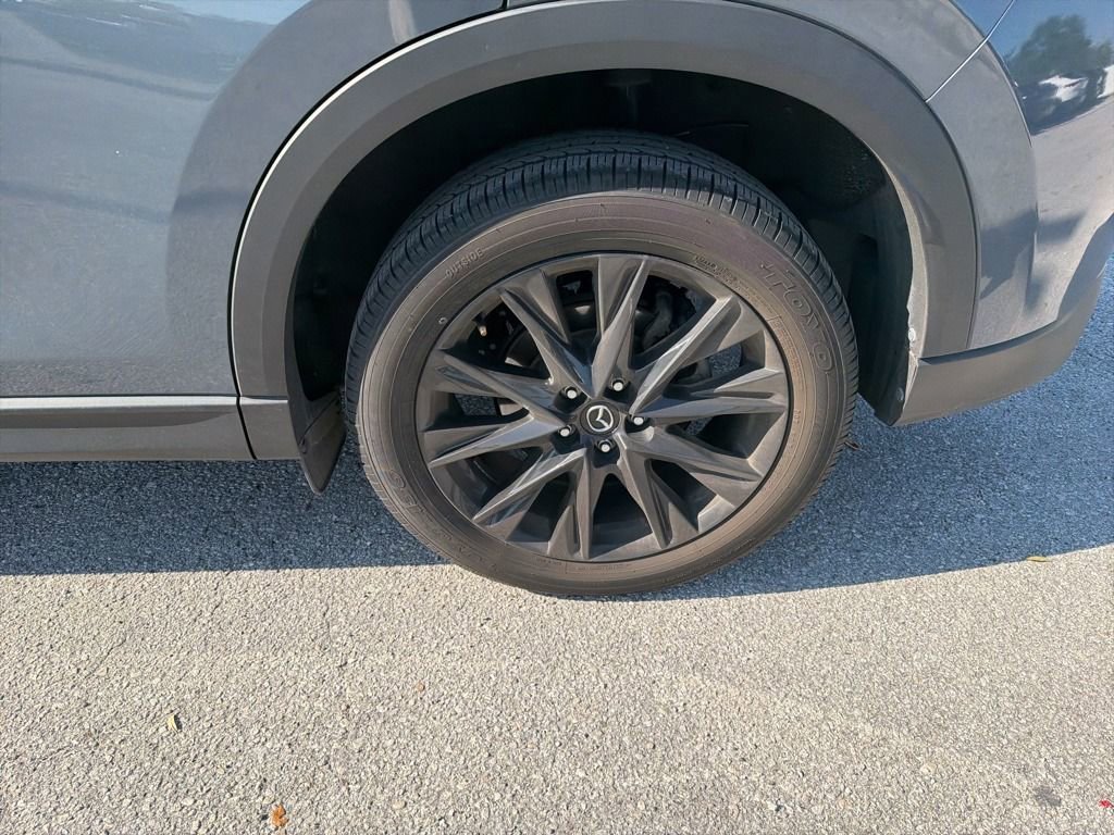 Certified 2023 MAZDA CX-5 Carbon Edition image 10