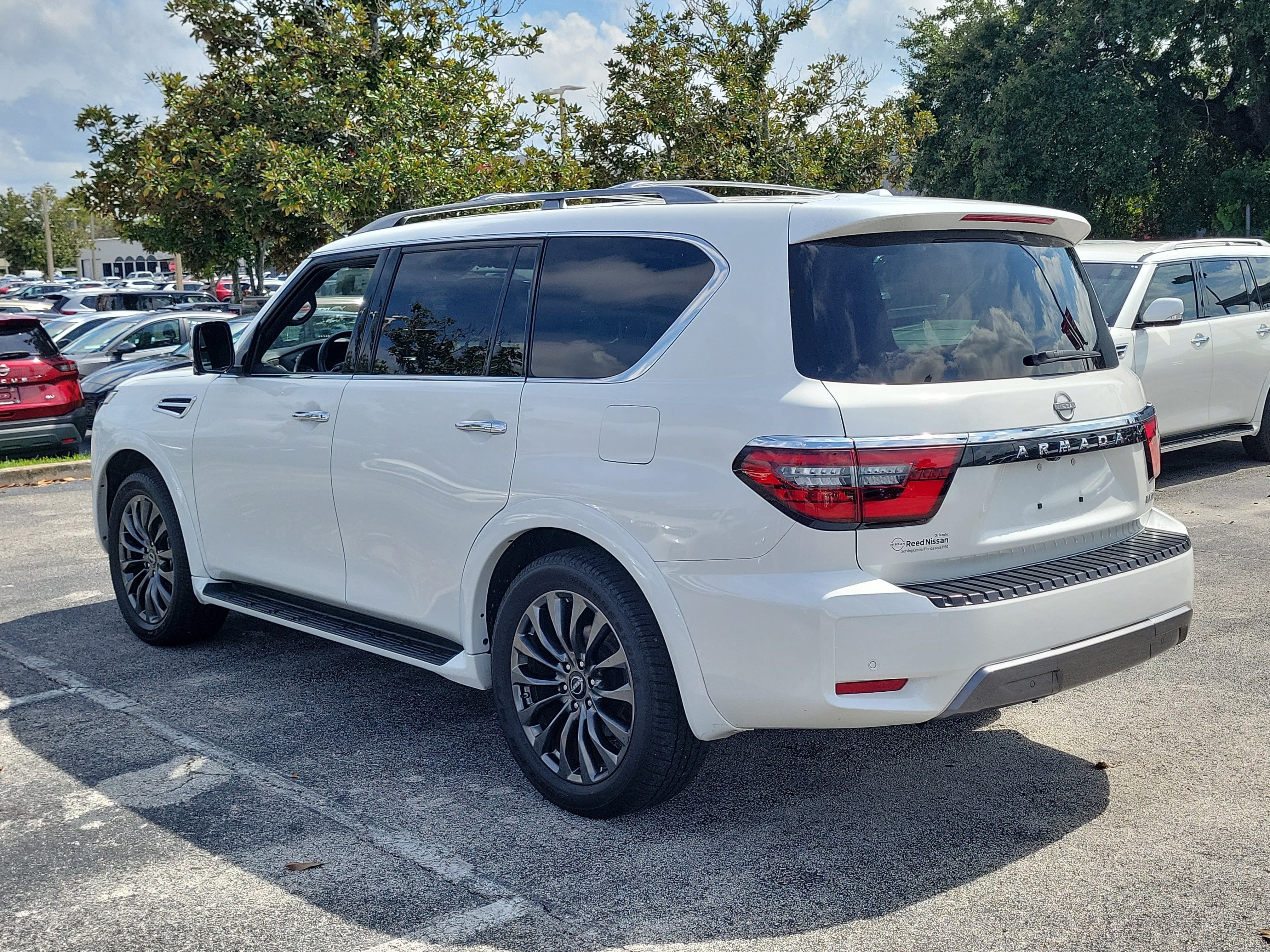 Certified 2023 Nissan Armada Platinum w/ Captain's Chairs Package RWD image 8
