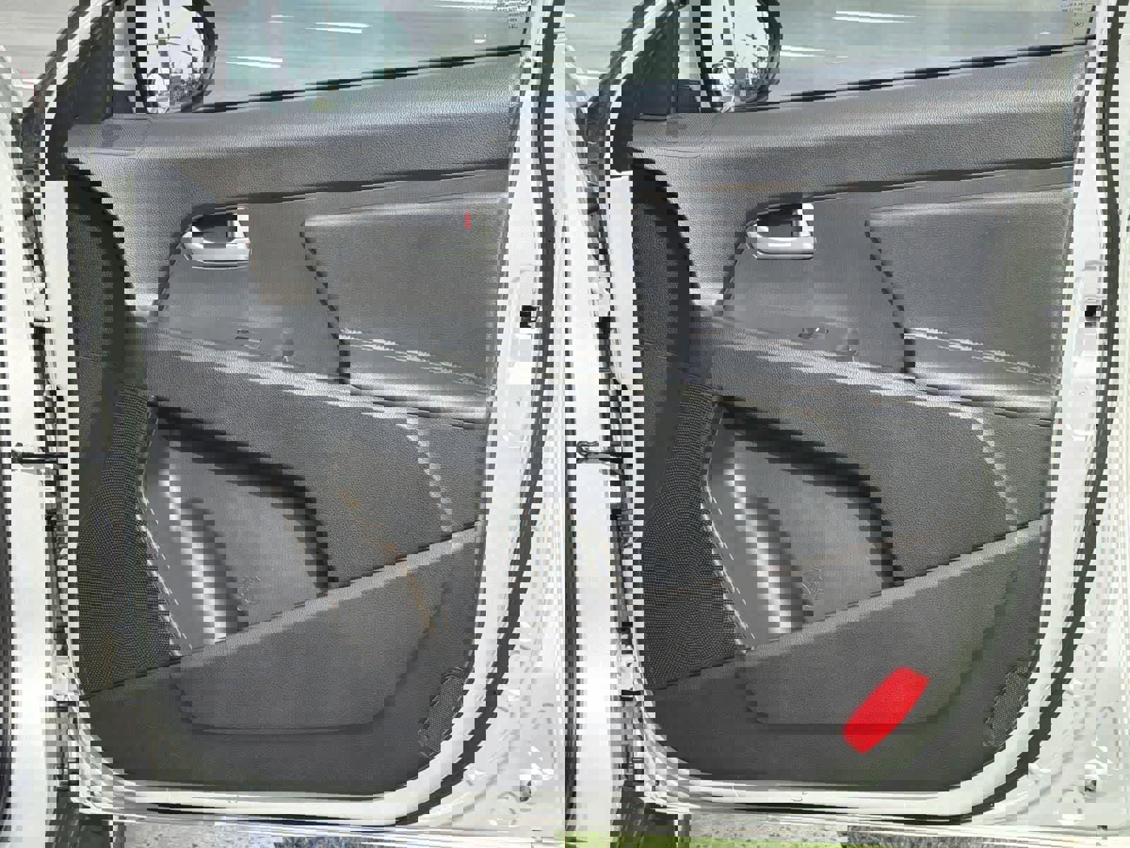 Used 2013 Kia Sportage LX image 29