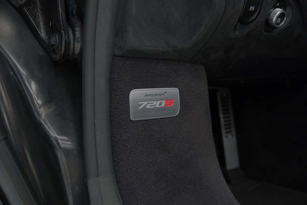 Used 2023 McLaren 720S Luxury image 48
