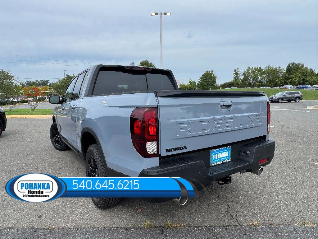 New 2026 Honda Ridgeline Black Edition image 3