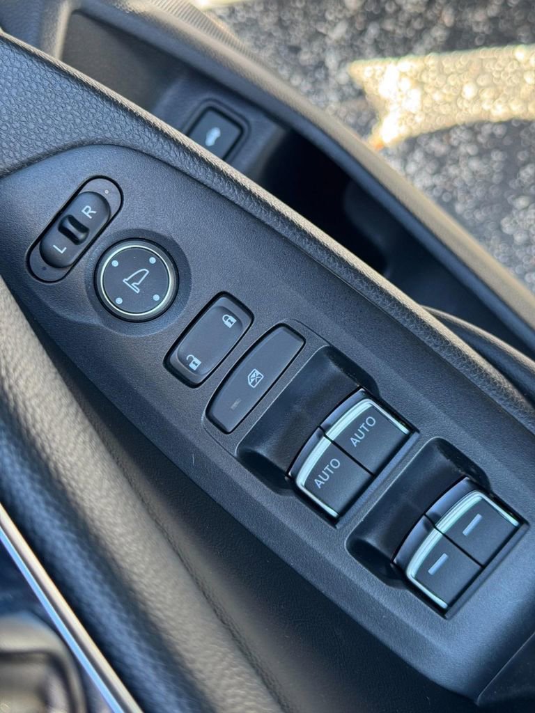 Used 2021 Honda Accord EX-L image 14