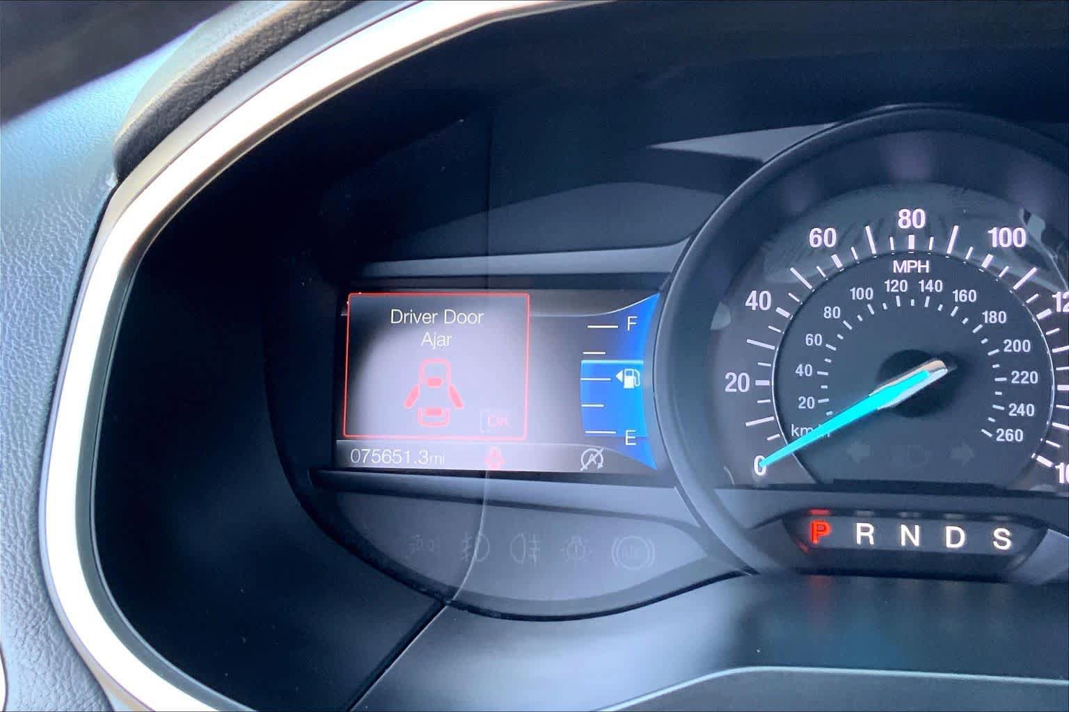 Used 2021 Ford Edge SE FWD image 21