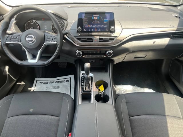 New 2026 Nissan Altima 2.5 SV FWD image 12