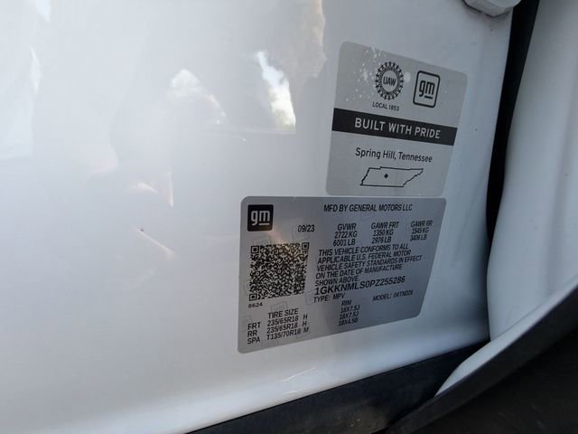 Certified 2023 GMC Acadia SLT FWD image 35