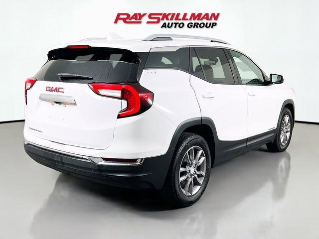 Used 2024 GMC Terrain SLT FWD image 7