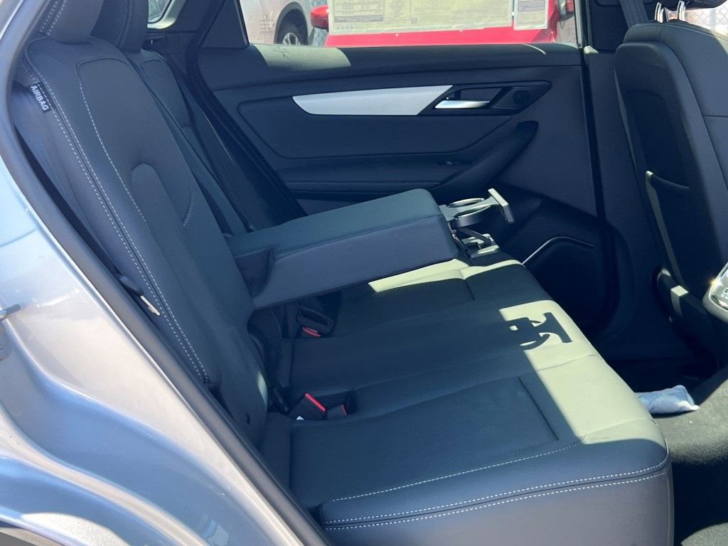 New 2025 VinFast VF 8 Plus image 15