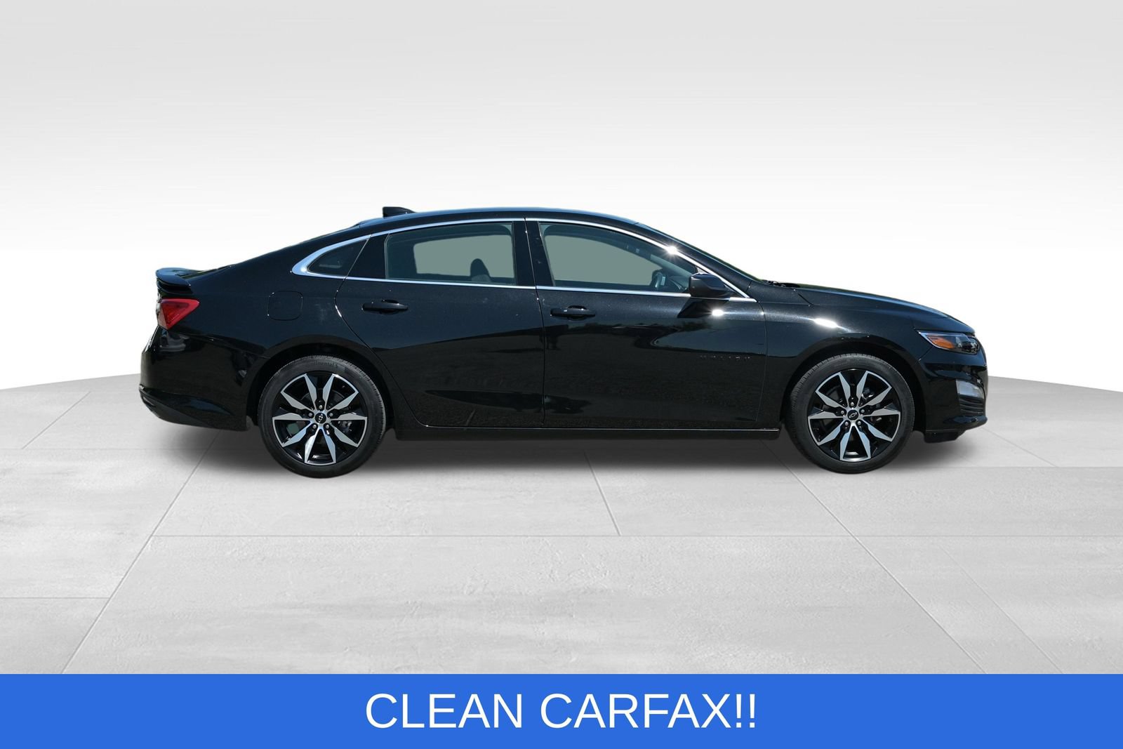 Used 2022 Chevrolet Malibu RS FWD image 12