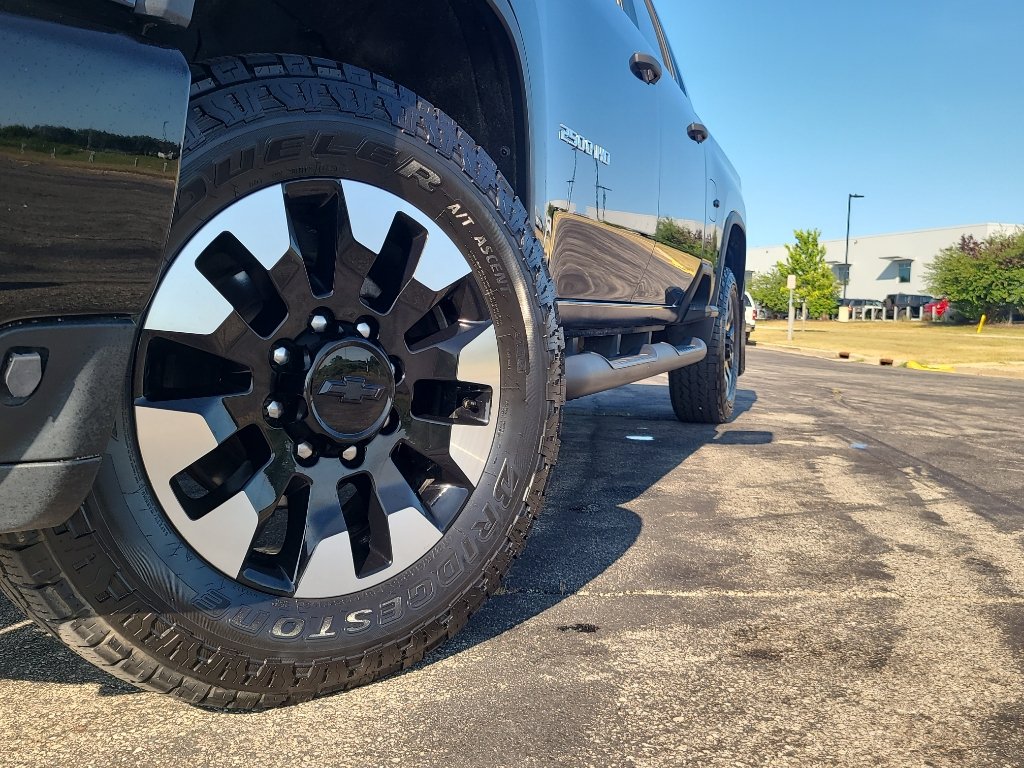 Used 2020 Chevrolet Silverado 2500 Custom w/ Gooseneck/5TH Wheel Package AWD/4WD image 9