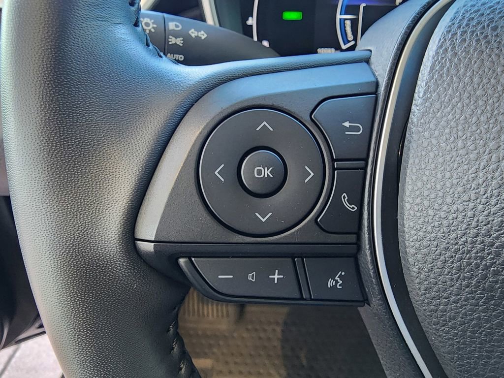 Used 2024 Toyota Corolla XLE image 19