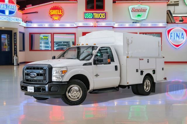 Used 2015 Ford F350 XL w/ Power Equipment Group image 2