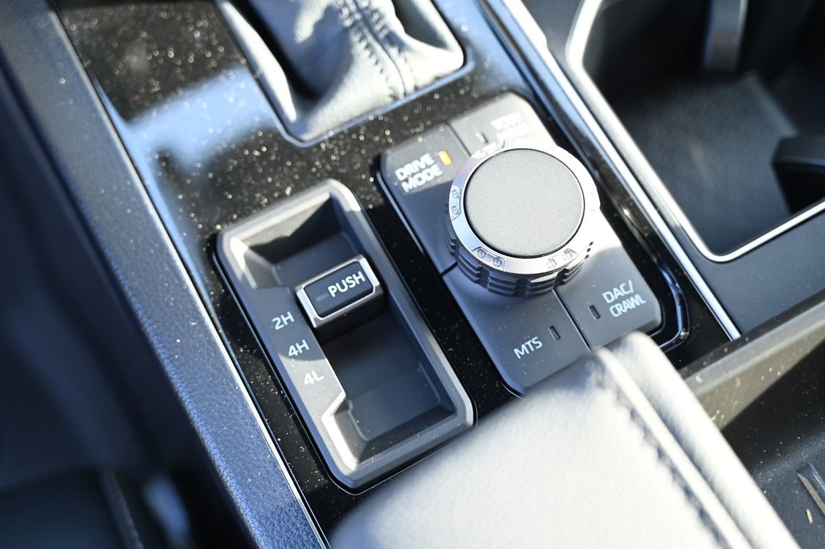 Used 2026 Toyota Sequoia 4WD image 36