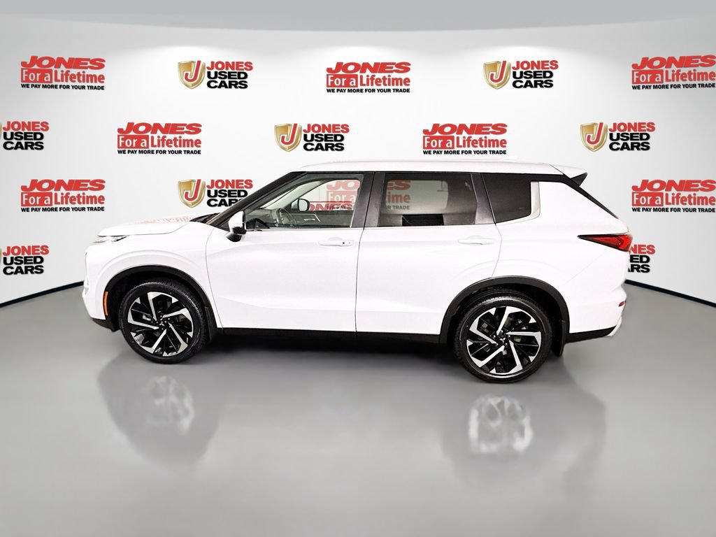 Used 2024 Mitsubishi Outlander SE Black Edition AWD/4WD image 14